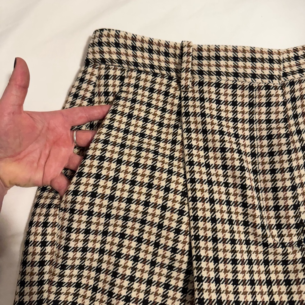 Zara Black and White Midi Bermudas for Work - Picture 5 of 9